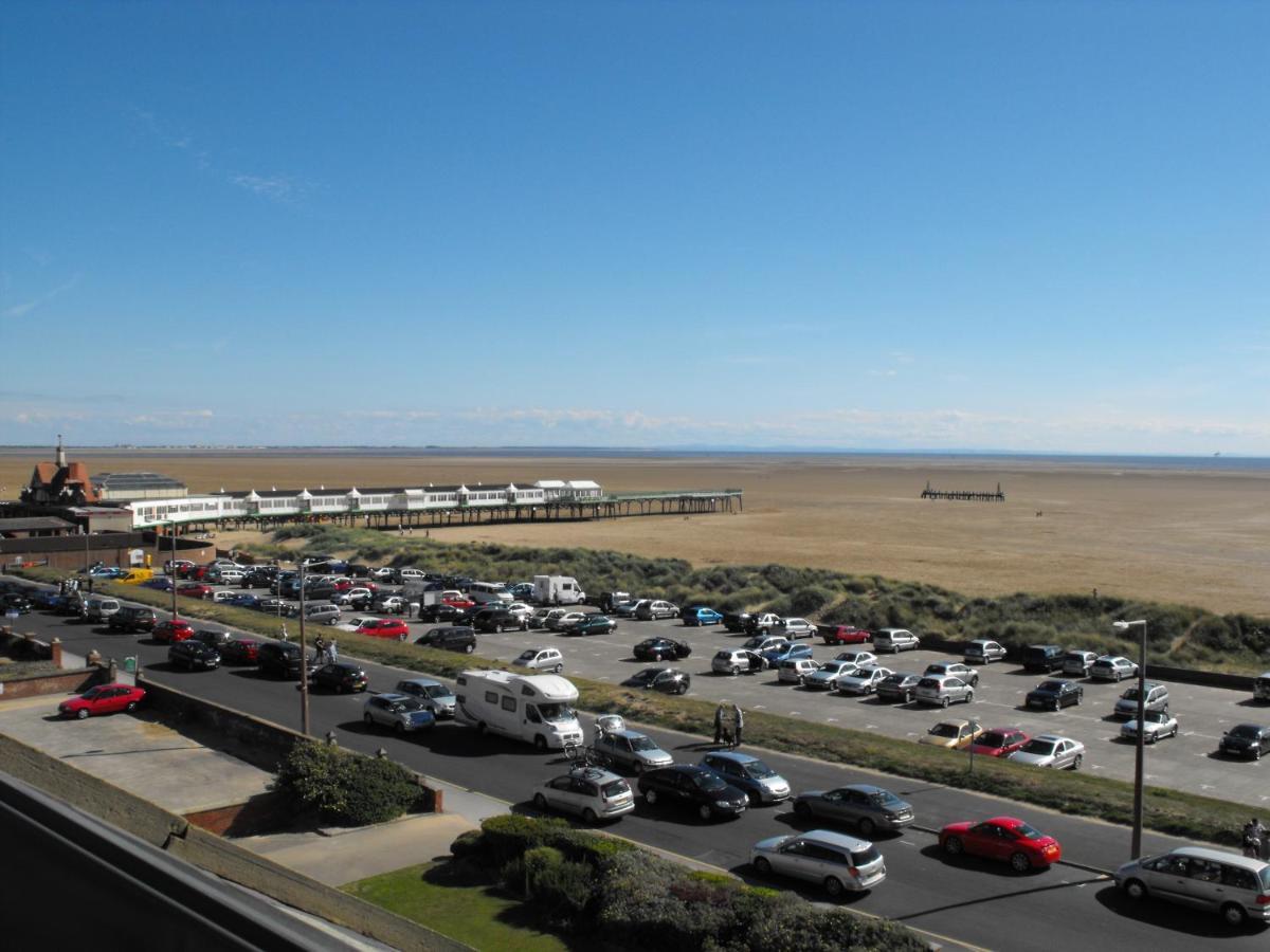 Monterey Beach Hotel Lytham St Annes Eksteriør billede